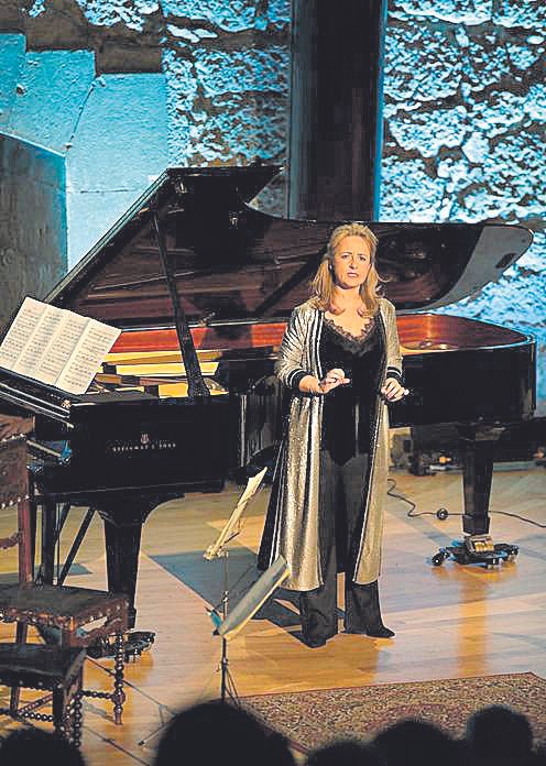 Ana Nebot, durante un concierto  en el Auditorio de Oviedo, el pasado  mes de febrero. 