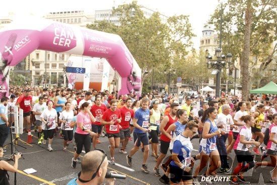 Búscate en la galería de la jornada contra el cáncer en Valencia