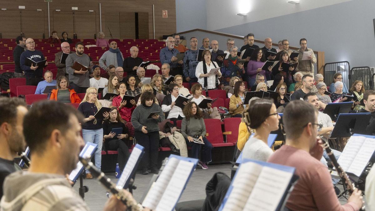 El Orfeón Alicante cumple 125 años de historia como banda sonora de la ciudad