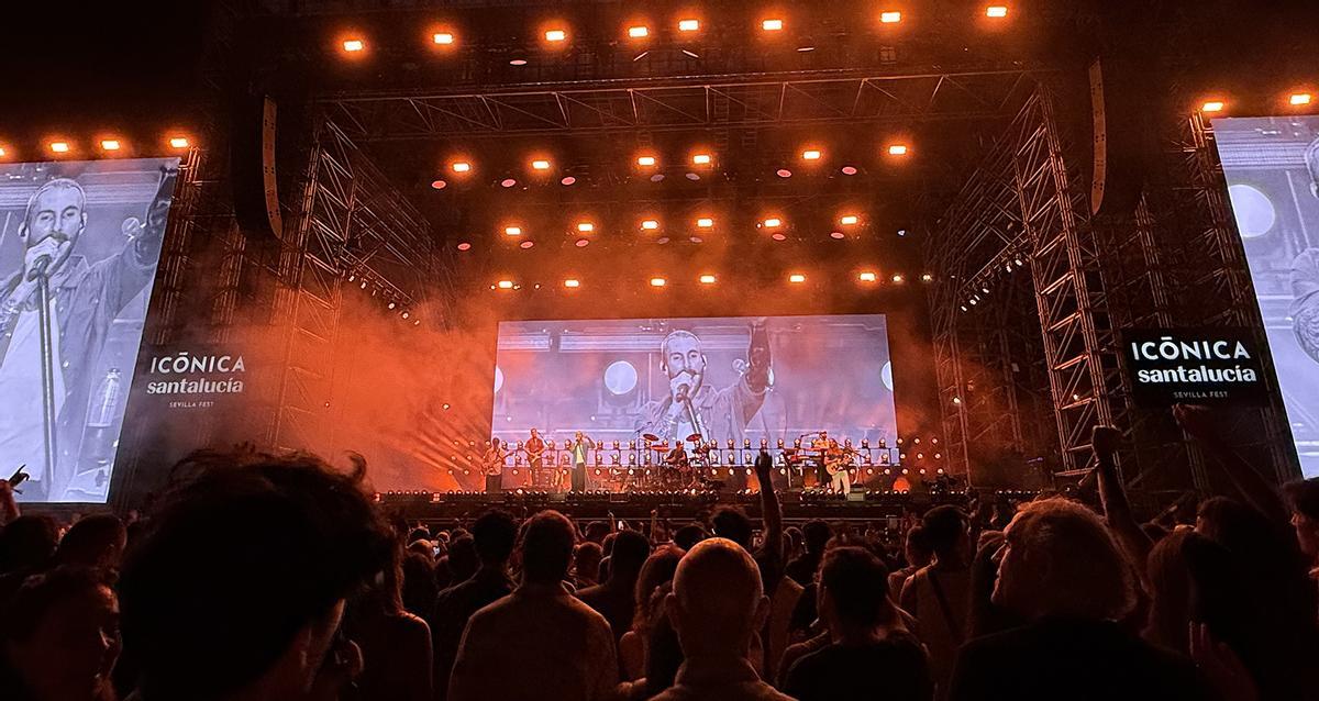 Las mejores imágenes de Maroon 5 en su debut en Icónica Santalucía Sevilla Fest