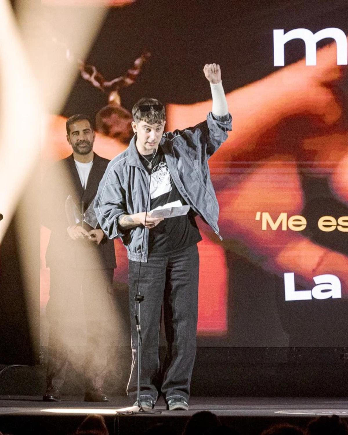 Lorién Vicente, de La Doloritas, en su discurso de agradecimiento.