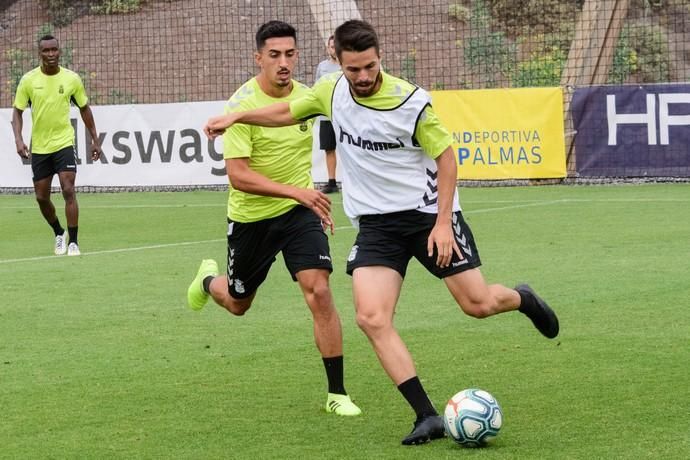 Entrenamiento de la UD Las Palmas (26/08/18)