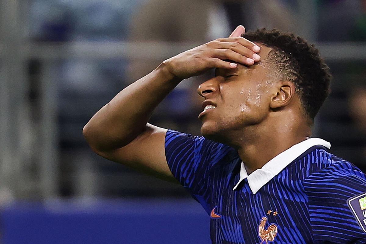 France's forward #10 Kylian Mbappe reacts to a missed chance during the 2026 World Cup football tournament semi-final match between France and Spain at the Dallas Stadium in Arlington on July 14, 2026.  (Photo by FRANCK FIFE / AFP)