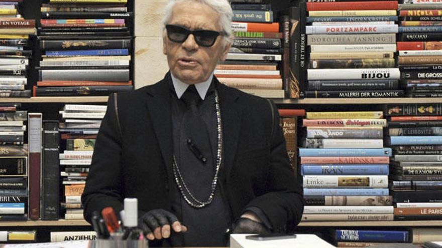 Lagerfeld topa con Hacienda