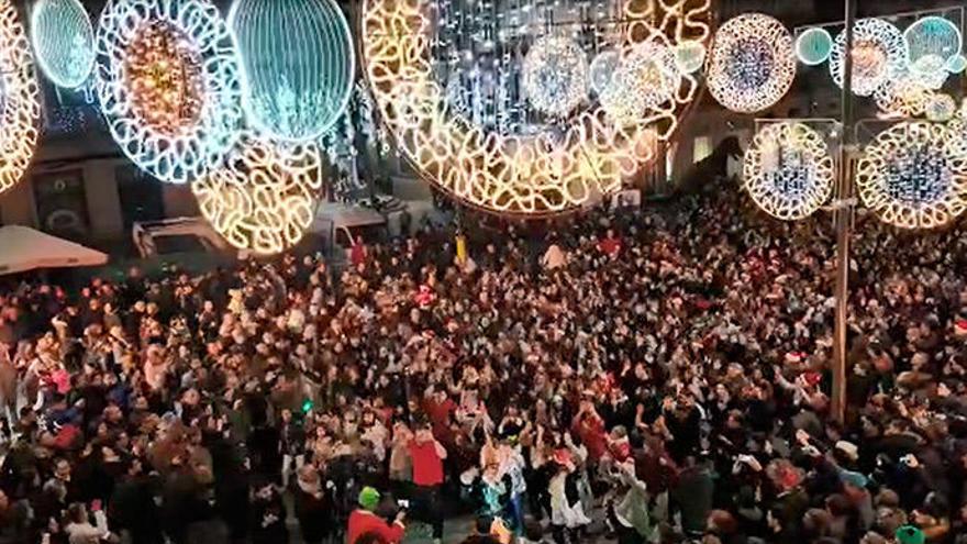 "Flashmob" en Vigo al ritmo latino y de muiñeira