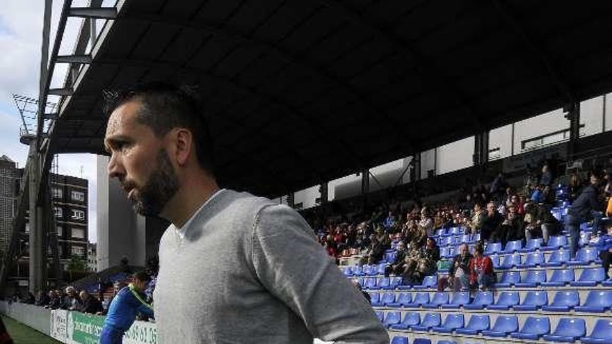 Hernán, antes del duelo contra el Leioa.