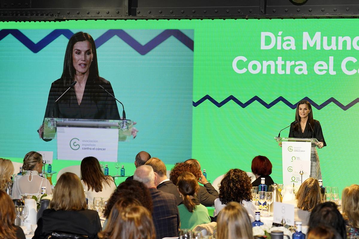 La reina Letizia preside el acto Día Mundial contra el Cáncer