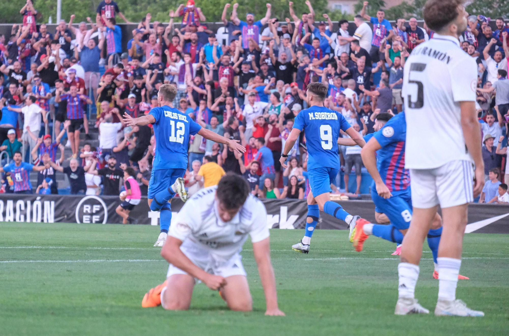 Las mejores imágenes del partido del Eldense - Real Madrid Castilla