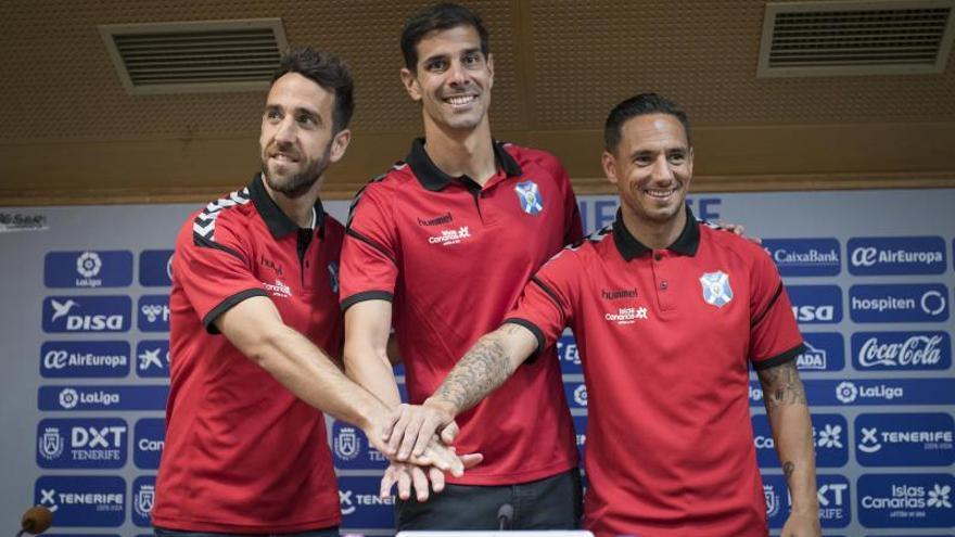 CD Tenerife: renovación de tres capitanes