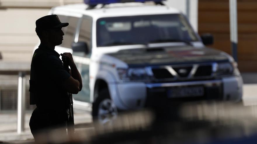 Detenido un hombre tras matar a su hijo de un disparo en Escalona (Toledo)