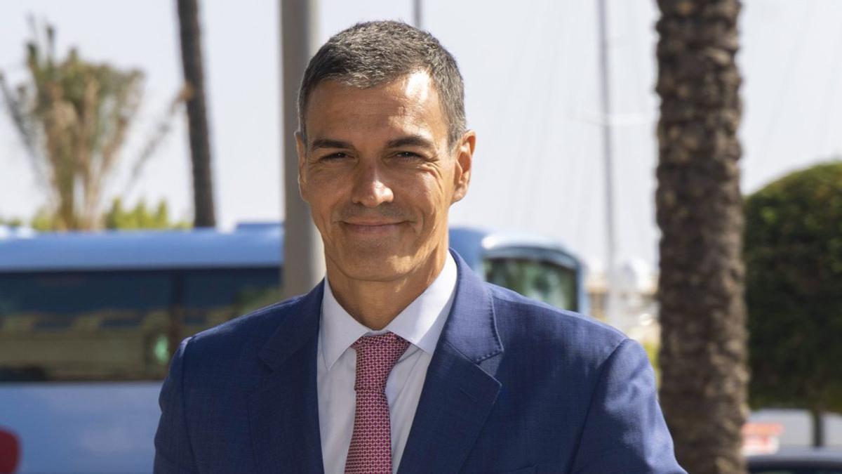 El president Pedro Sánchez, ahir a Palma (Mallorca), en ocasió del seu despatx estival amb el Rei.  | CATI CLADERA / EFE