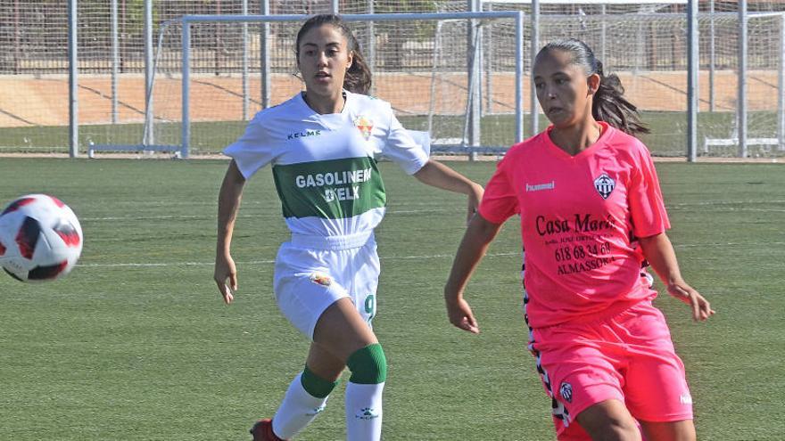 Un instante del último partido del Elche Femenino, el pasado sábado frente al Joventut Almassora