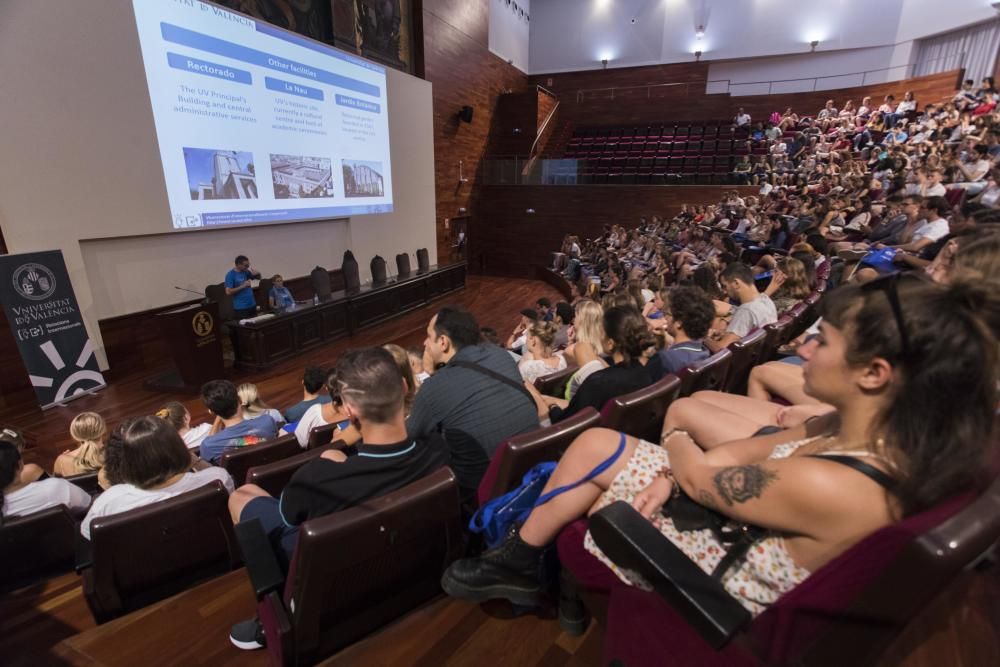 La Universitat de Valencia da la bienvenida a los Erasmus y estudiantes internacionales
