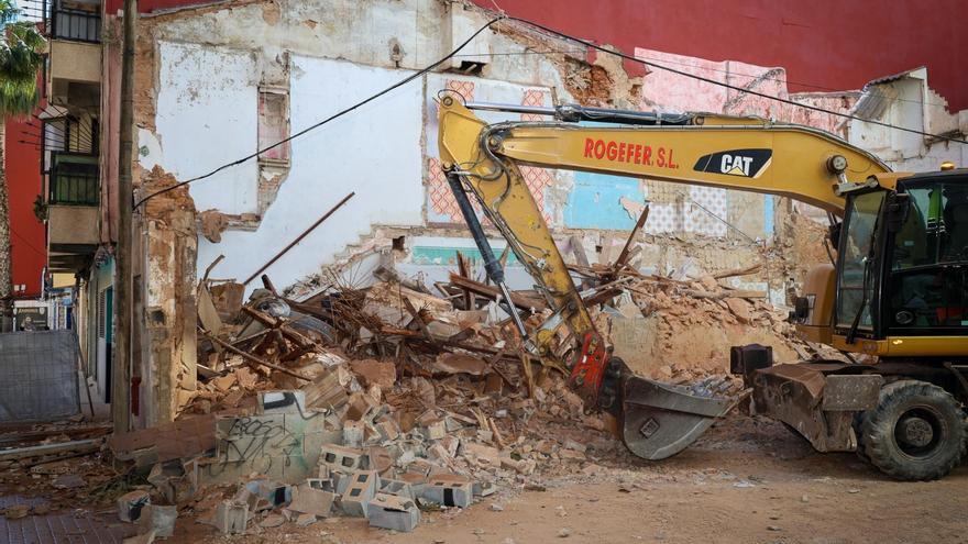 Torrent inicia la demolición y reurbanización entre Mariano Puig Yago y Virgen de las Angustias