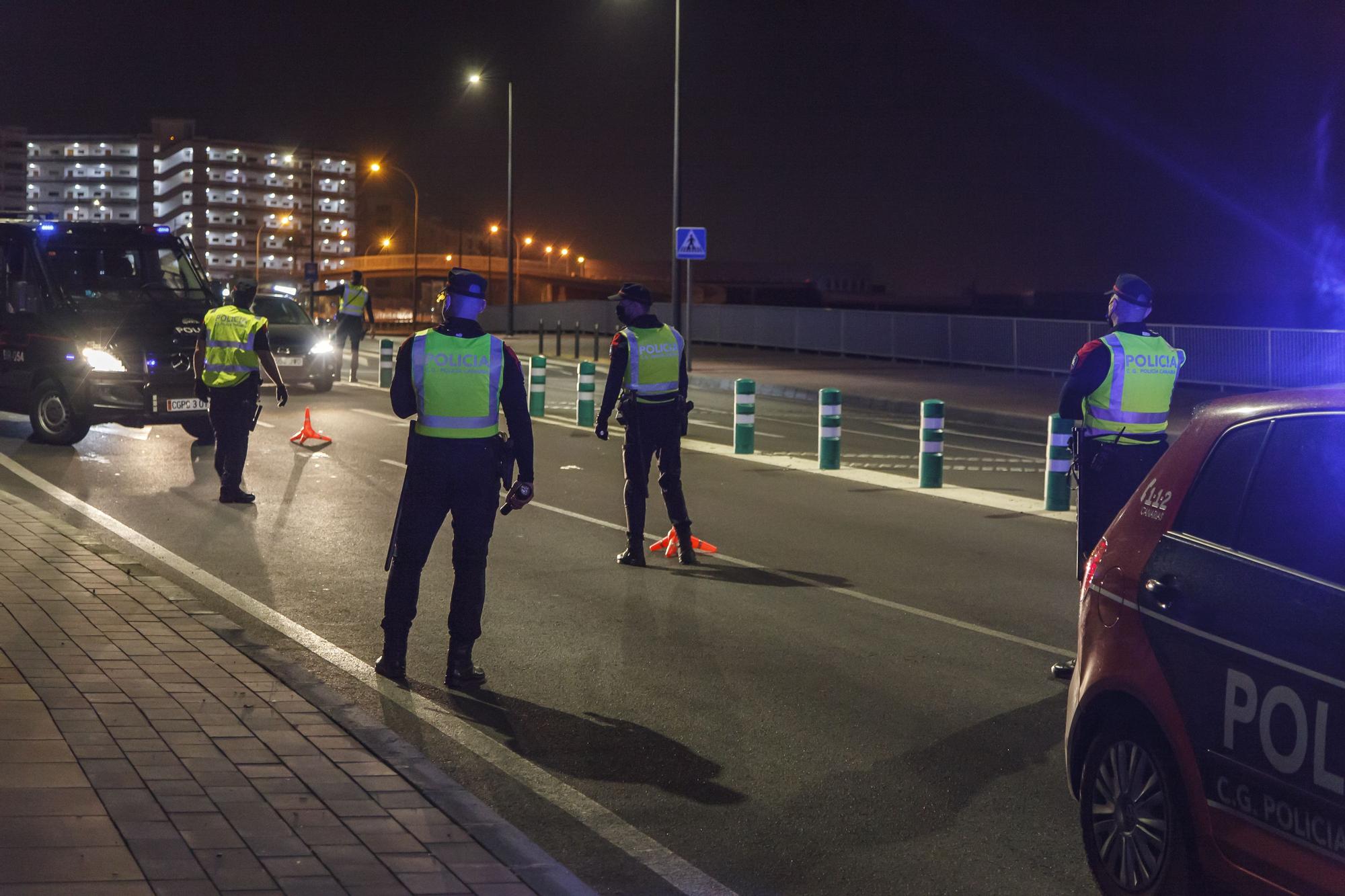 Despliegue de dispositivos de control del Cuerpo General de la Policía Canaria en Gran Canaria (15/05/21)