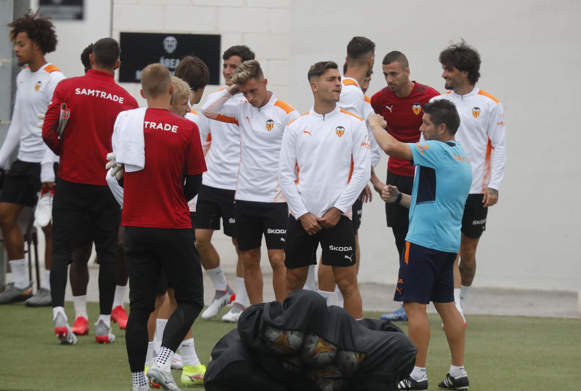 Entrenamiento del Valencia antes del encuentro frente al Mallorca