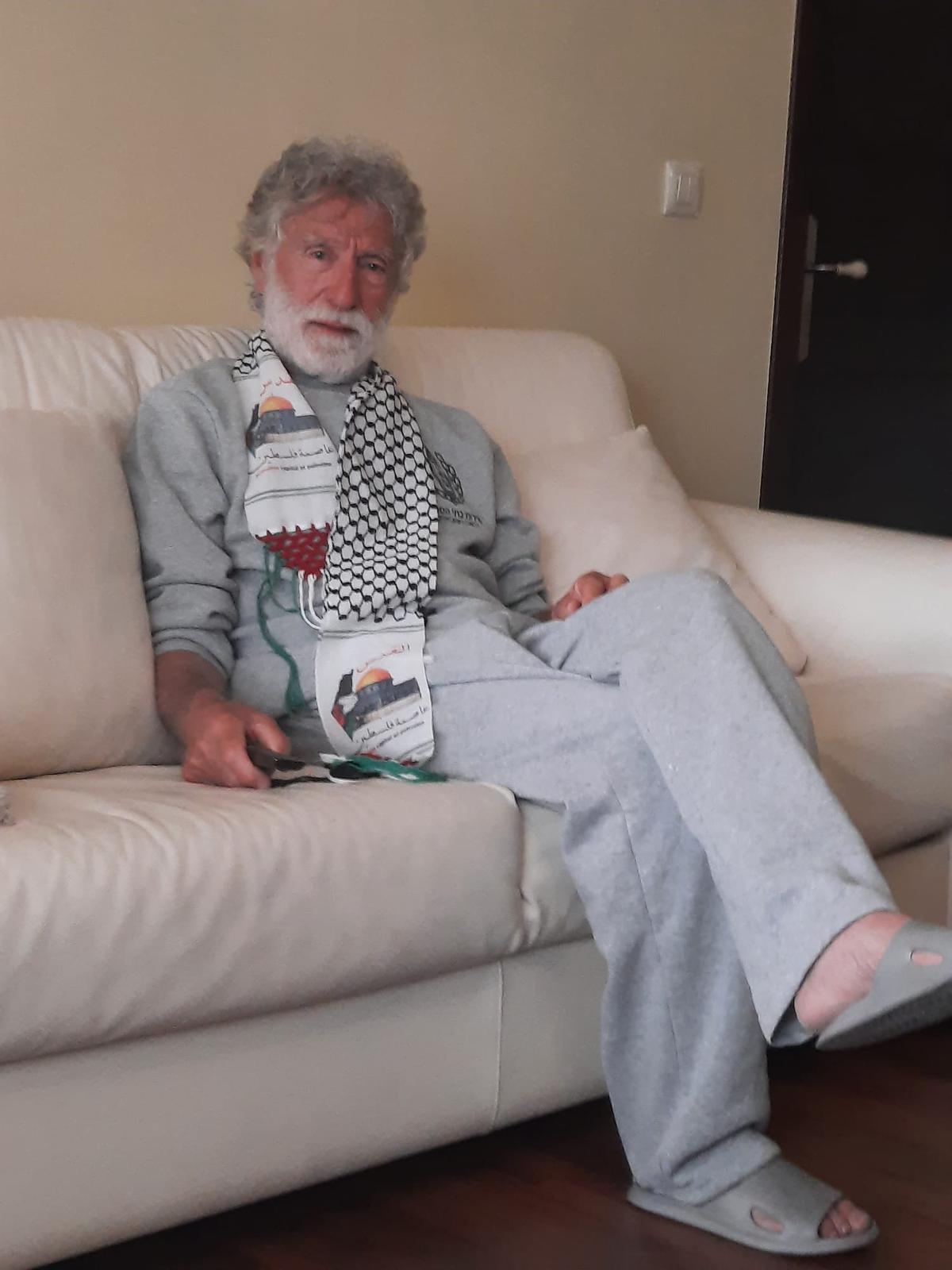Benito González, este domingo en su casa en Vigo.