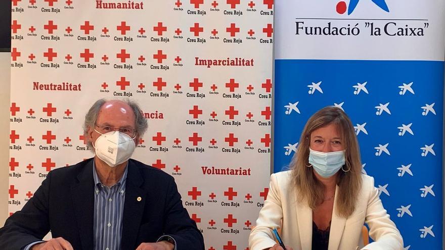 El programa ‘Conéctate’ de Cruz Roja recibe el apoyo de la Fundación &#039;la Caixa&#039; y CaixaBank