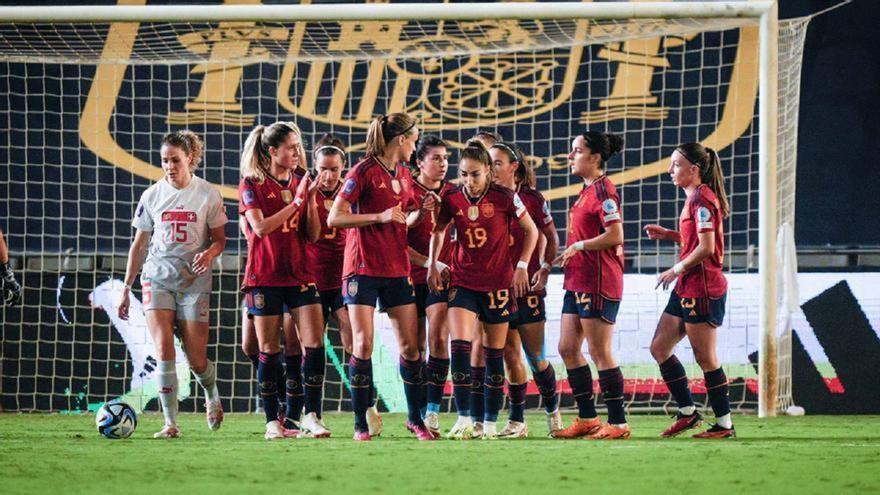 El PSOE sospecha de otro patrocinio municipal: el partido de fútbol femenino España-Suiza