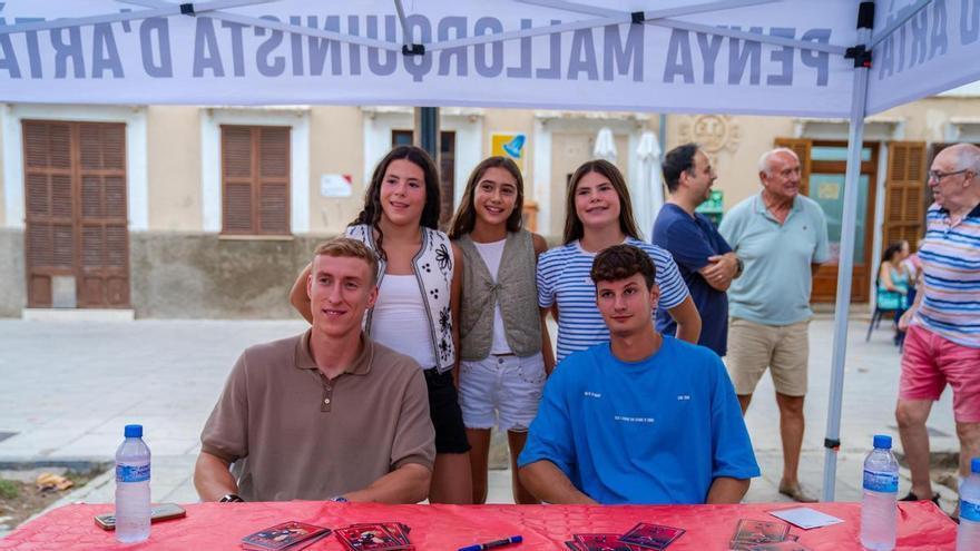 Adam Buksa, el gran protagonista de la cena de la Penya Mallorquinista d’Artà