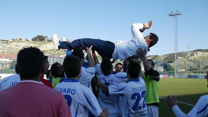 Emilio Larraz: &quot;Confío en que todo Aragón apoye el proyecto del Sariñena&quot;