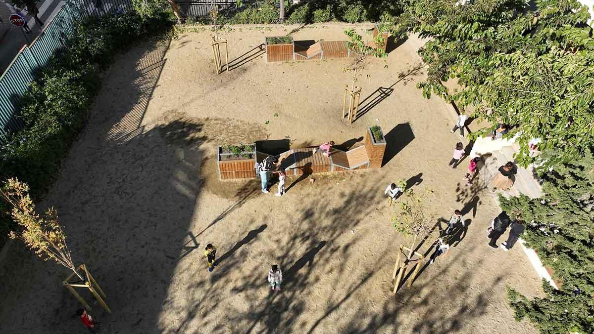 El nuevo patio de la Escuela Germanes Bertomeu, en Mataró.