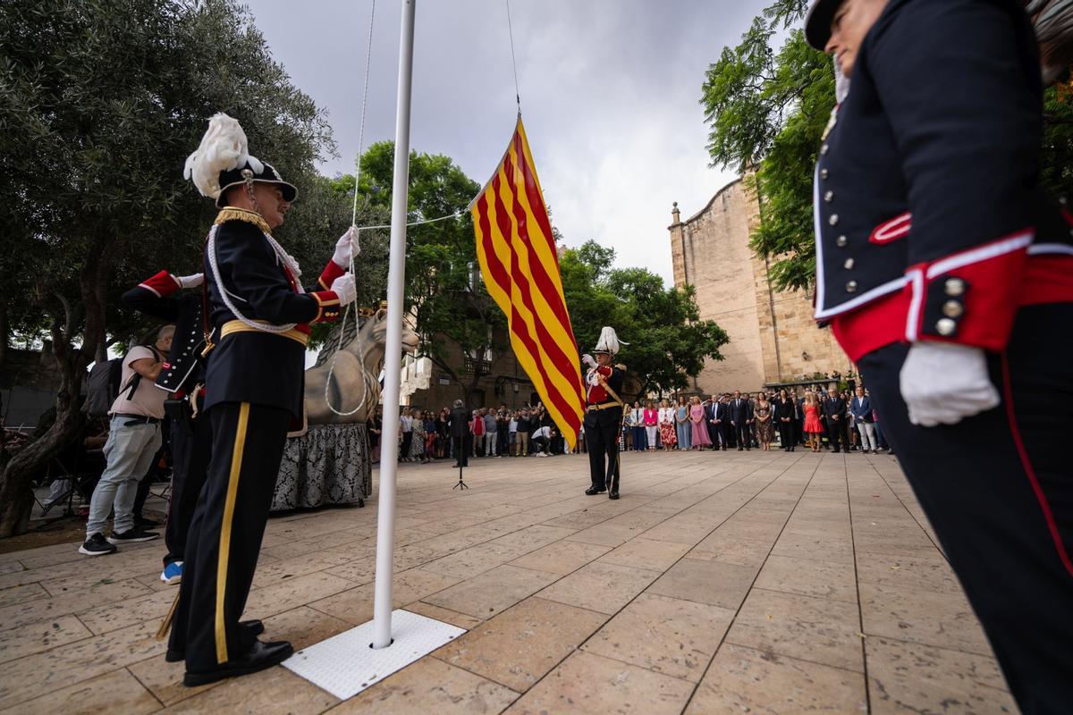 Moret evoca el espíritu “plural e integrador” de la Diada del 76 en la ...