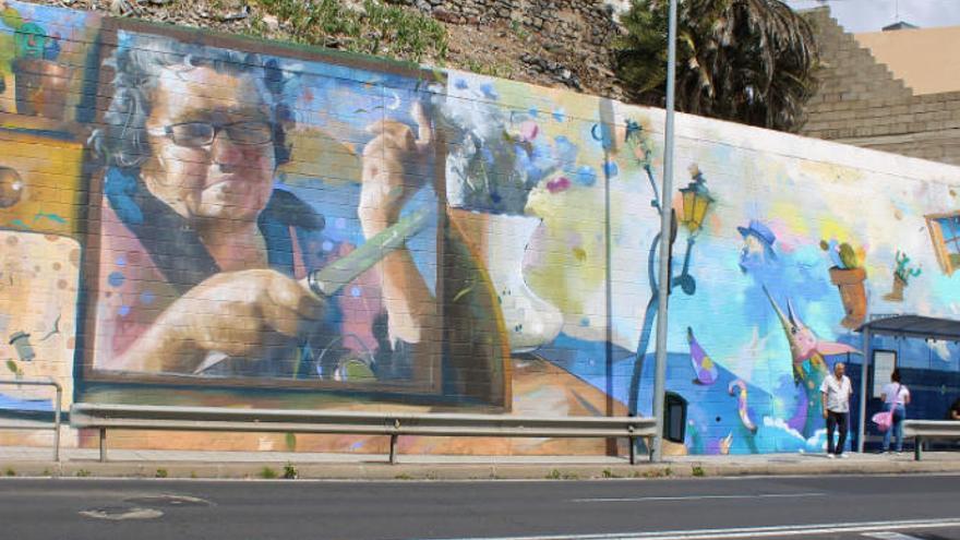 Mural en Valleseco que homenajea la tradición pesquera del barrio.