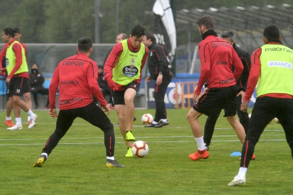 El técnico José Luis Martí programa una sesión de una hora de duración con el objetivo de dosificar las fuerzas de sus futbolistas.