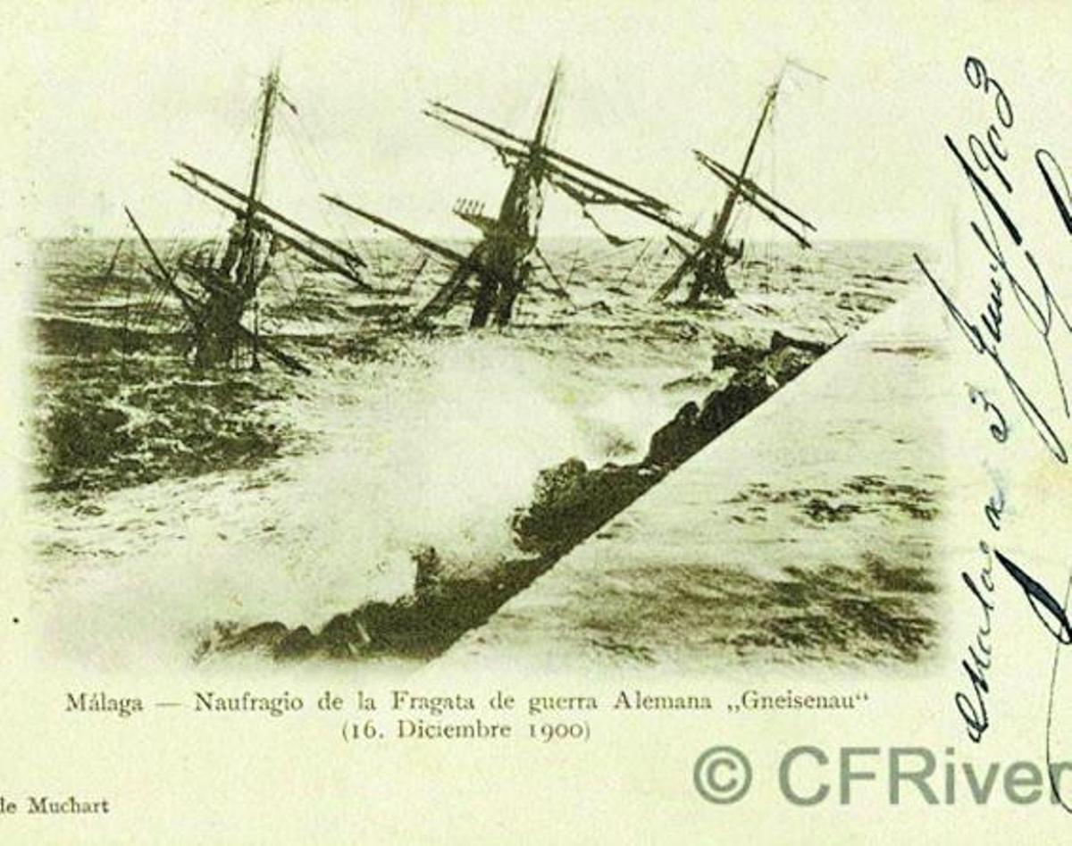 Una de las fotos de Muchart del hundimiento del Gneisenau.