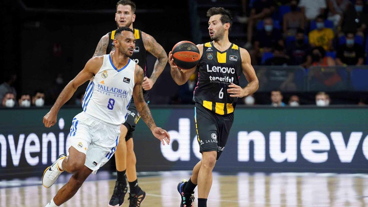 El exazulgrana Hanga debutó oficialmente con el Madrid