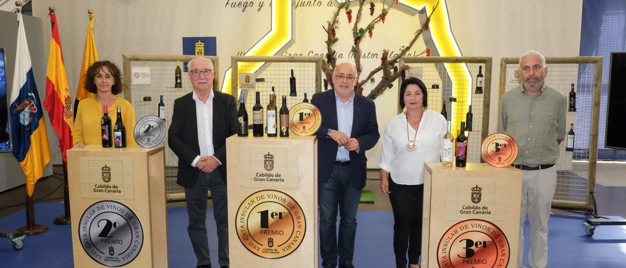 Presentación de los vinos ganadores en la XXVI Cata Insular en el Patio del Cabildo