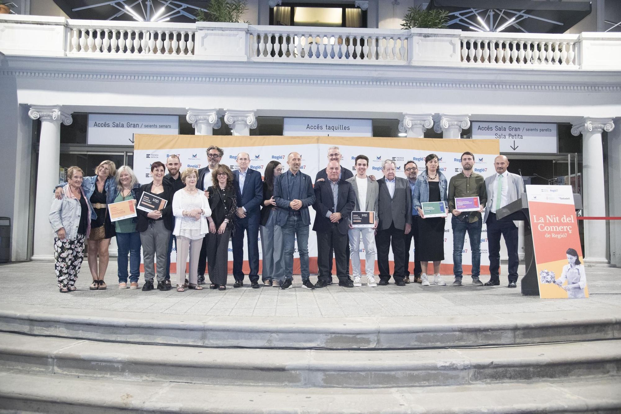 Les millors imatges de la 1a Nit del Comerç de Manresa