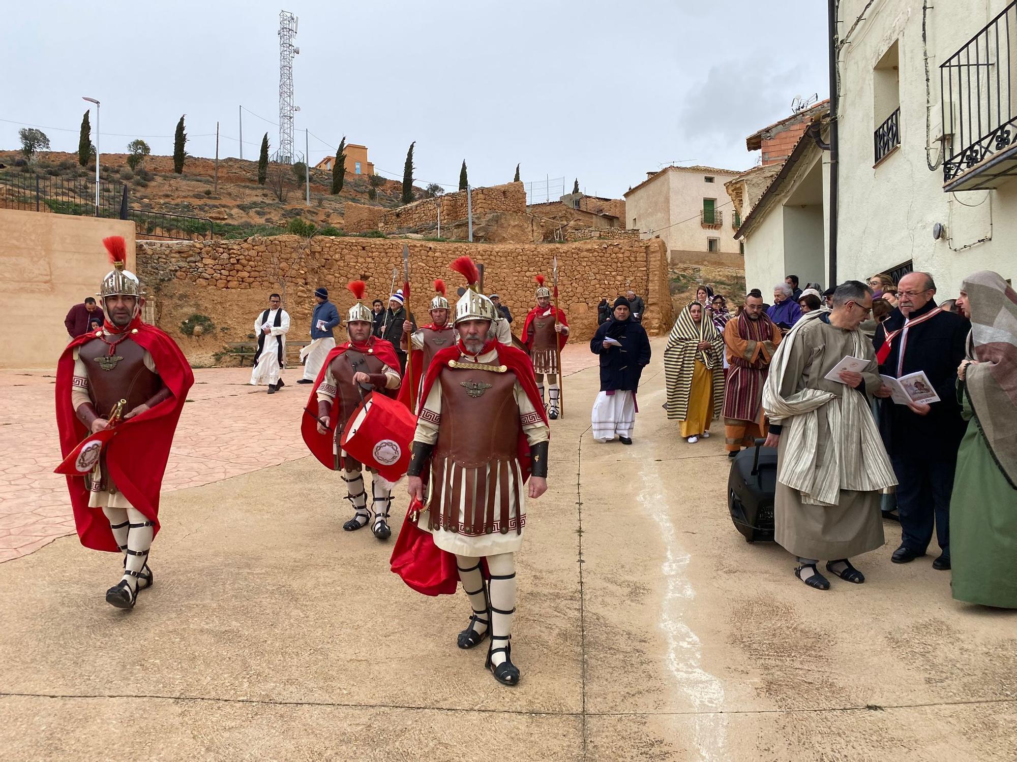 Las imágenes de la peregrinación cuaresmal de Vila-real a Torrehermosa, localidad natal de Sant Pasqual