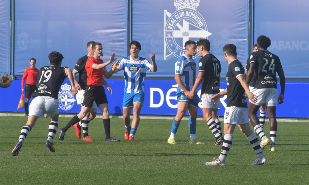 El Fabril vence al Lealtad (3-1) en Abegondo