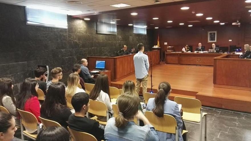 Cinco años de cárcel por apuñalar a un joven en La Madrila