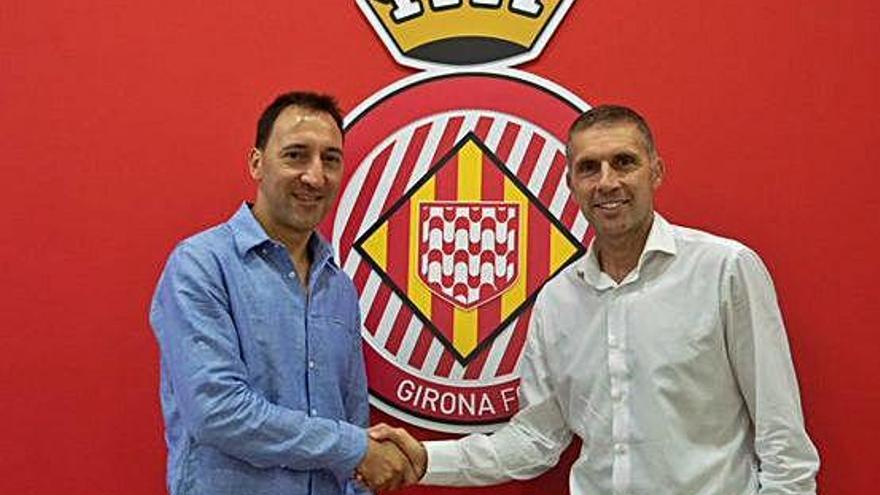 Migue encaixant amb Delfí Geli quan es va concretar el seu retorn al Girona el mes passat.