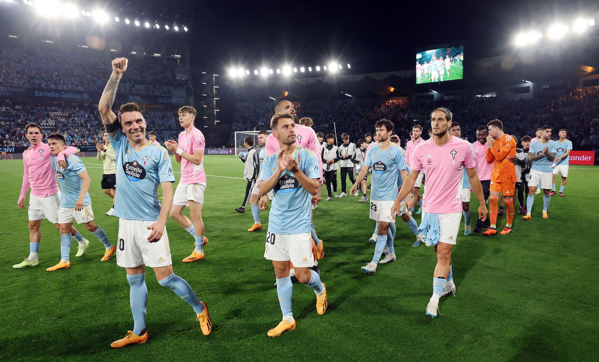 Lágrimas de felicidad en Balaídos: otro final de temporada agónico del Celta