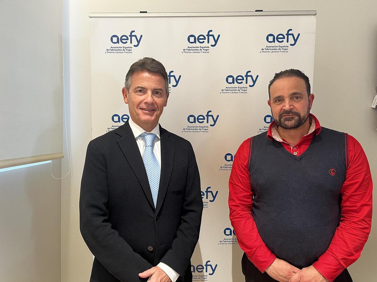 Antoni Bandrés, presidente de AEFY y Dr. Ramón de Cangas, director científico del Libro Blanco.