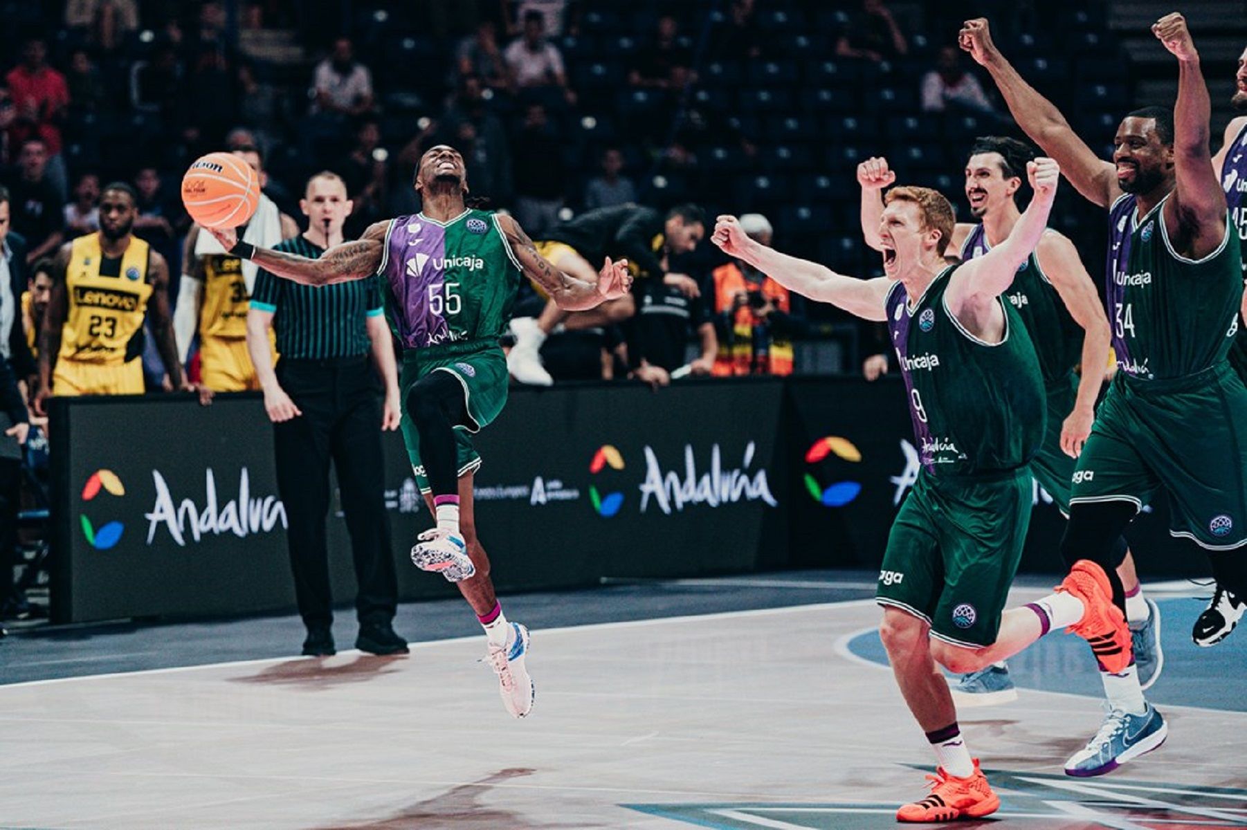 Com atuação de gala, Tenerife derrota o Unicaja fora de casa na Liga ACB -  Databasket