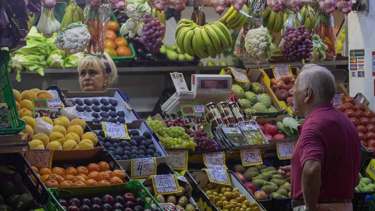 Una frutería de Canarias.