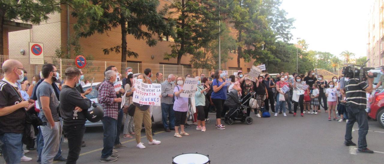 Protesta contra el bingo