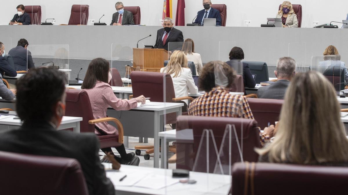 Francisco Álvarez, en la tribuna de oradores