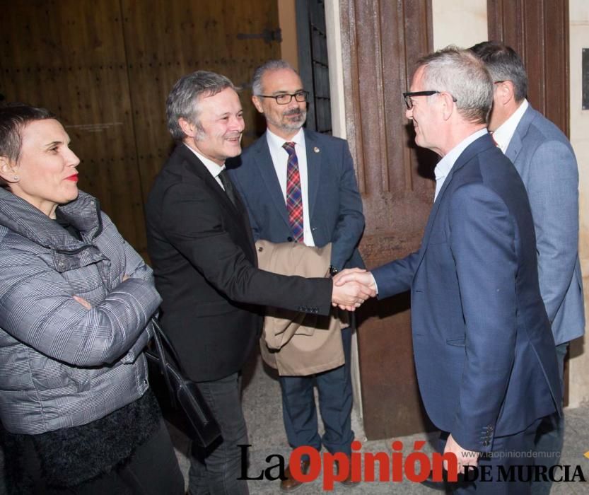 El Ministro de Cultura visita la exposición 'Místi