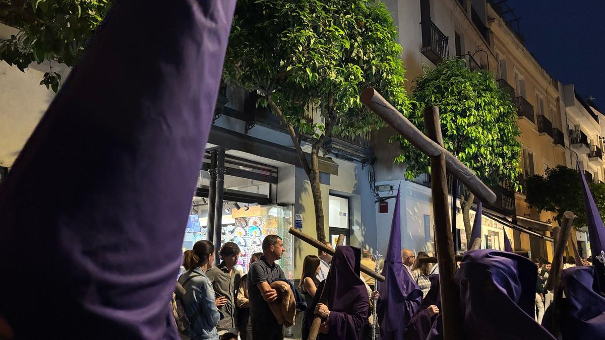 Penitentes de la Hermandad de La Corona