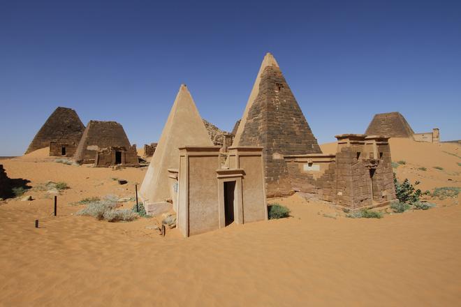 Sudán tiene más de 200 pirámides.