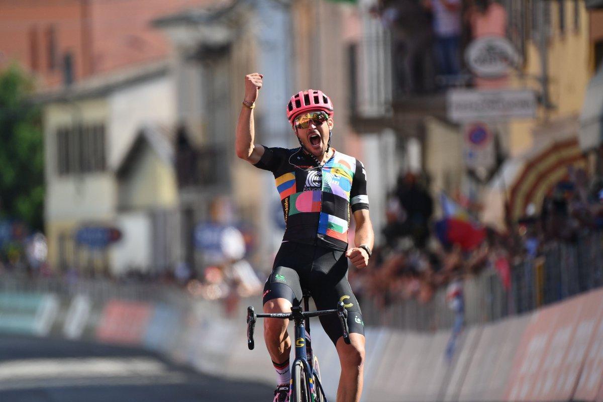 Tots pendents de Simon Yates al Giro