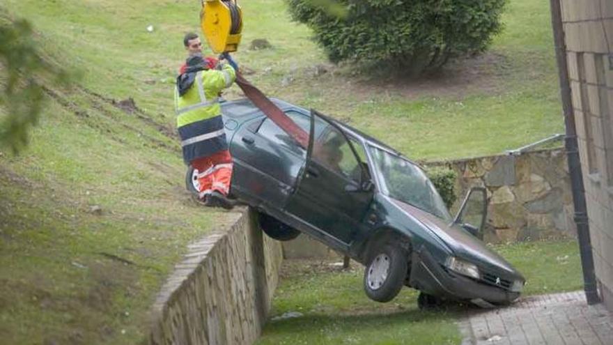 Espectacular accidente sin gravedad en Villafría