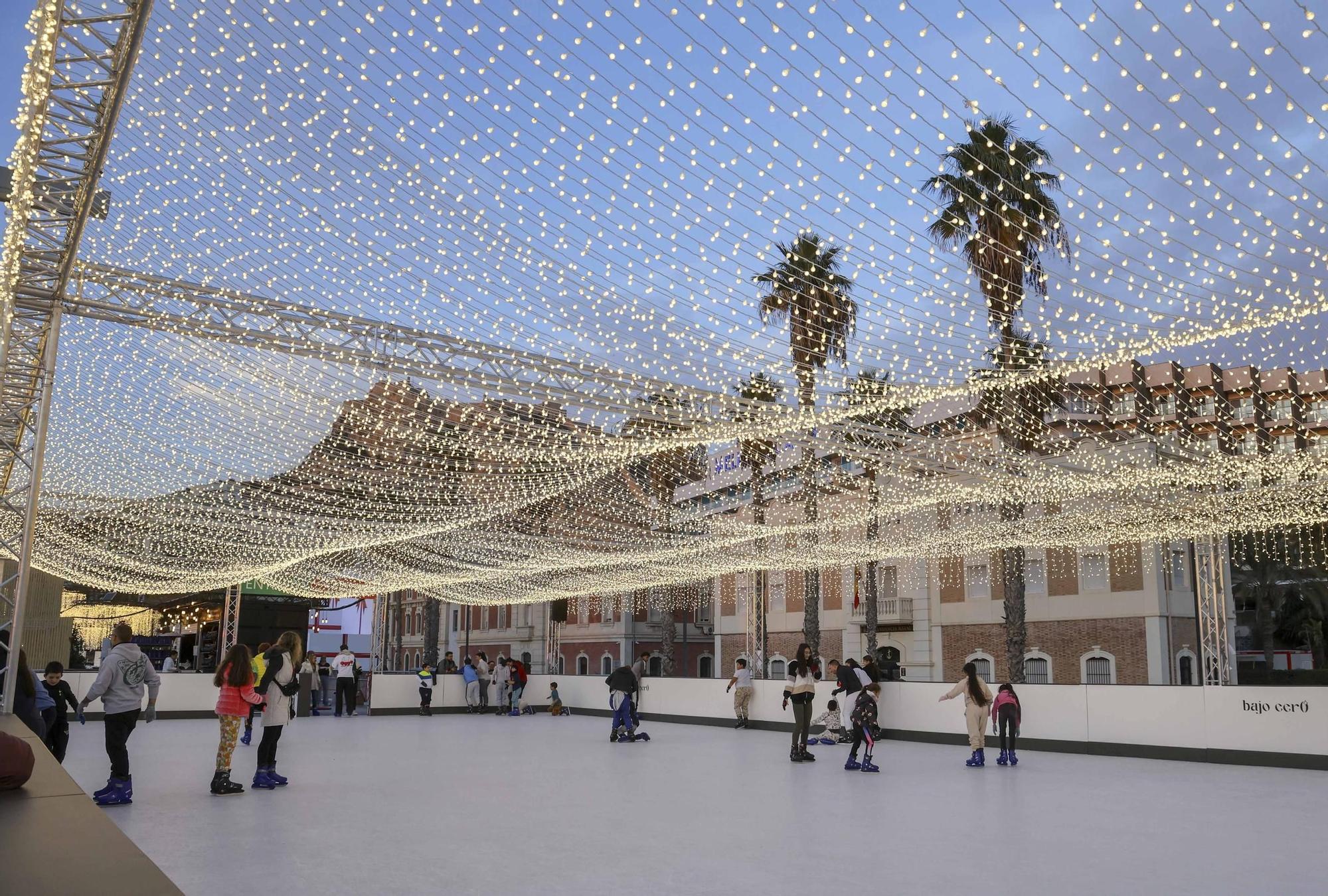Alicante instala estas Navidades la primera pista de patinaje sostenible del mundo