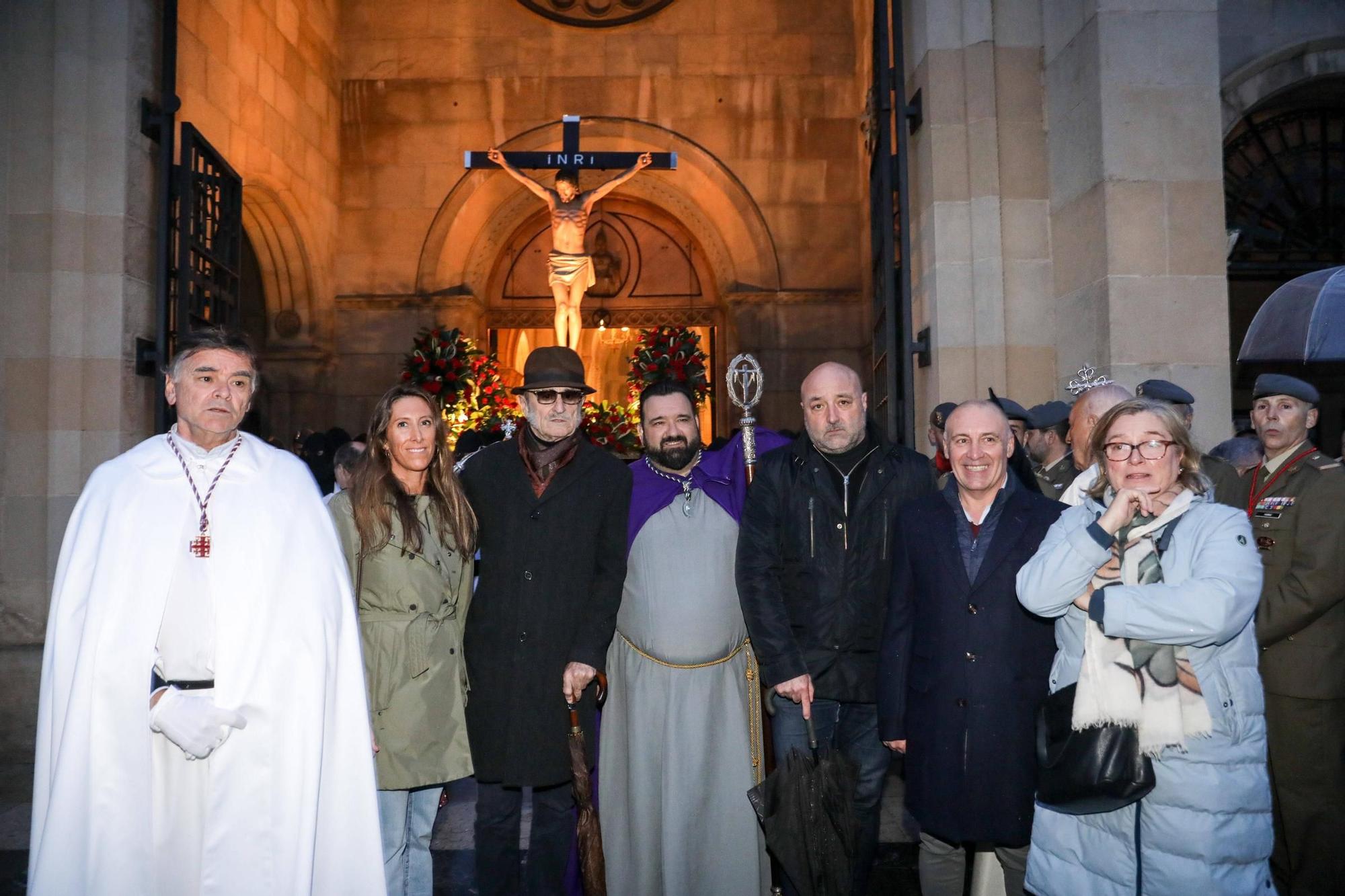 El vía crucis del Jueves Santo en Gijón, en imágenes